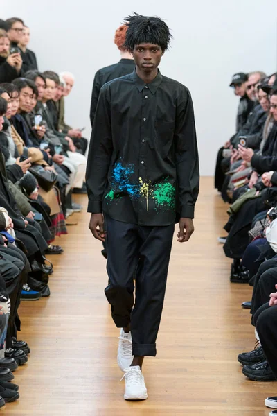 Look 19